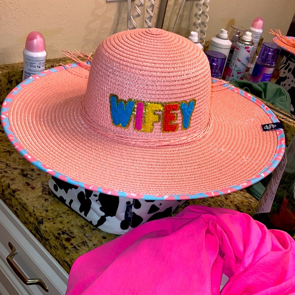 Simply southern preppy bucket hat